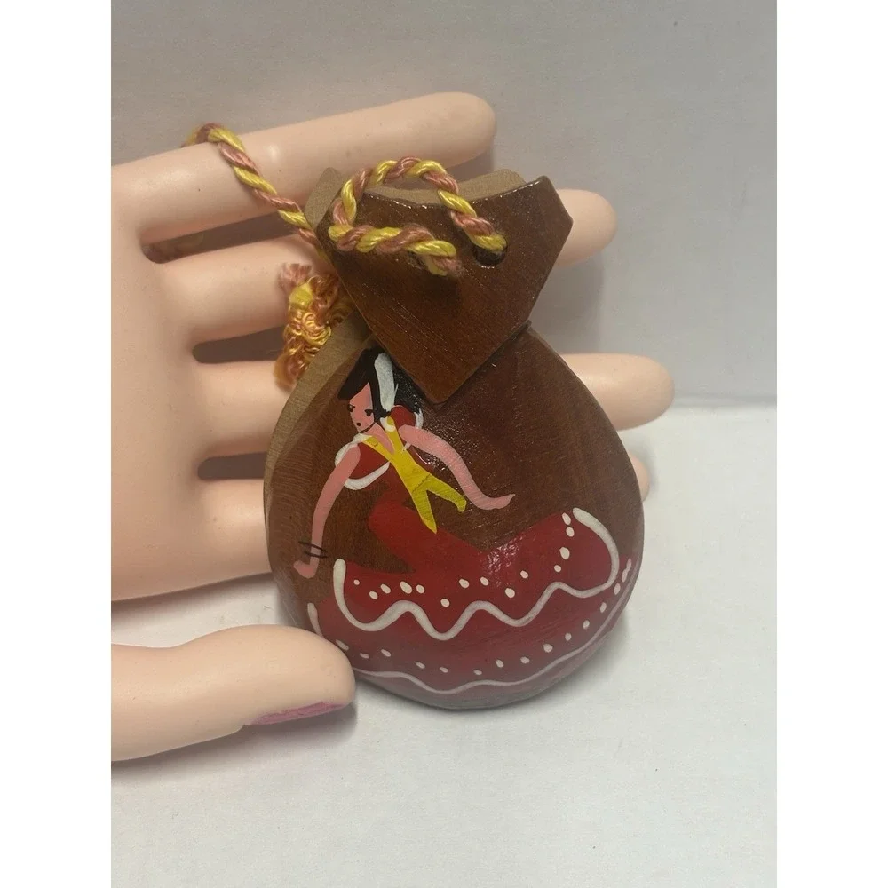 Vintage Castanets  Wooden Percussion rustic‎ Set of  2 Spanish Castanuelas